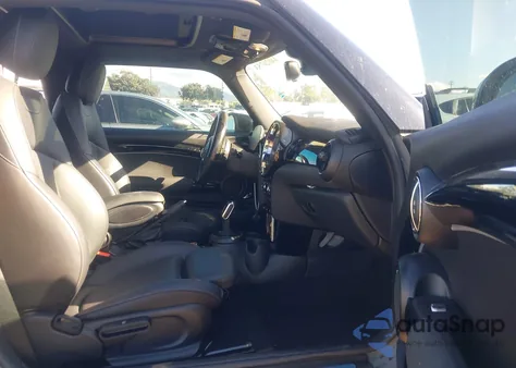 2022 Mini Hardtop Cooper S from USA, damaged, VIN WMW53DH02N2R97536